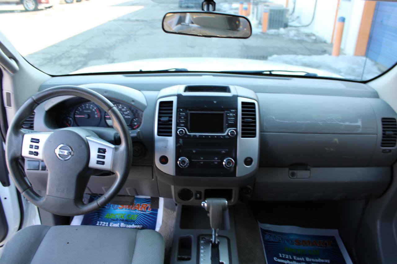 Used 2017 Nissan Frontier S image 36