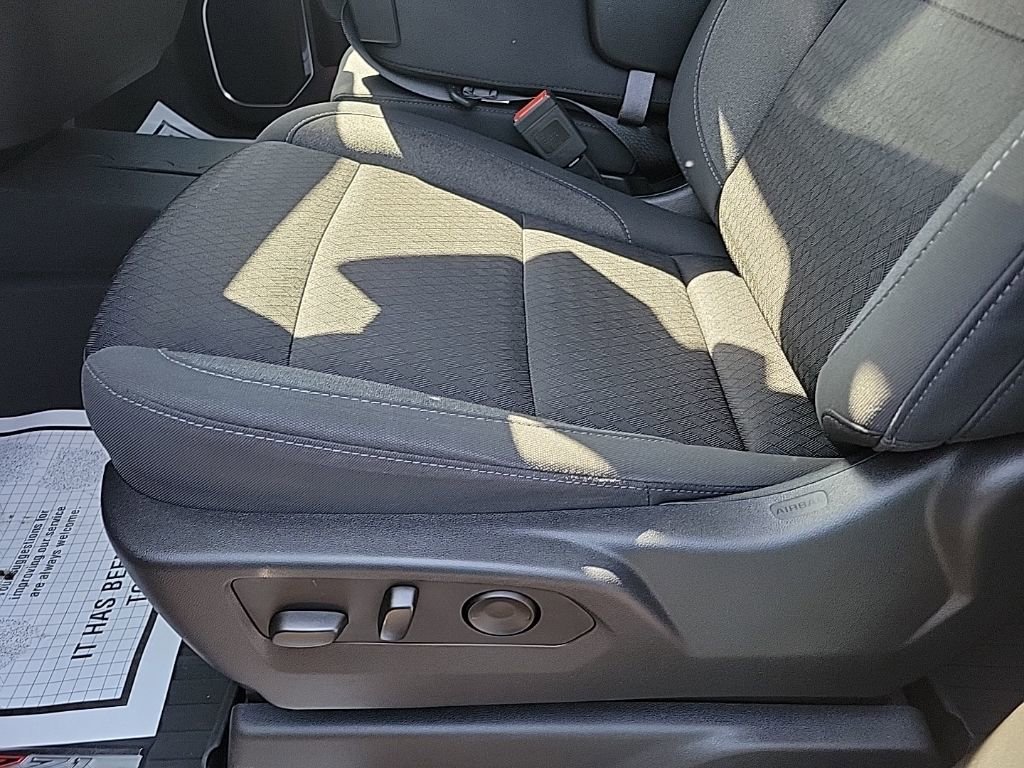 Used 2023 Chevrolet Silverado 1500 RST image 8
