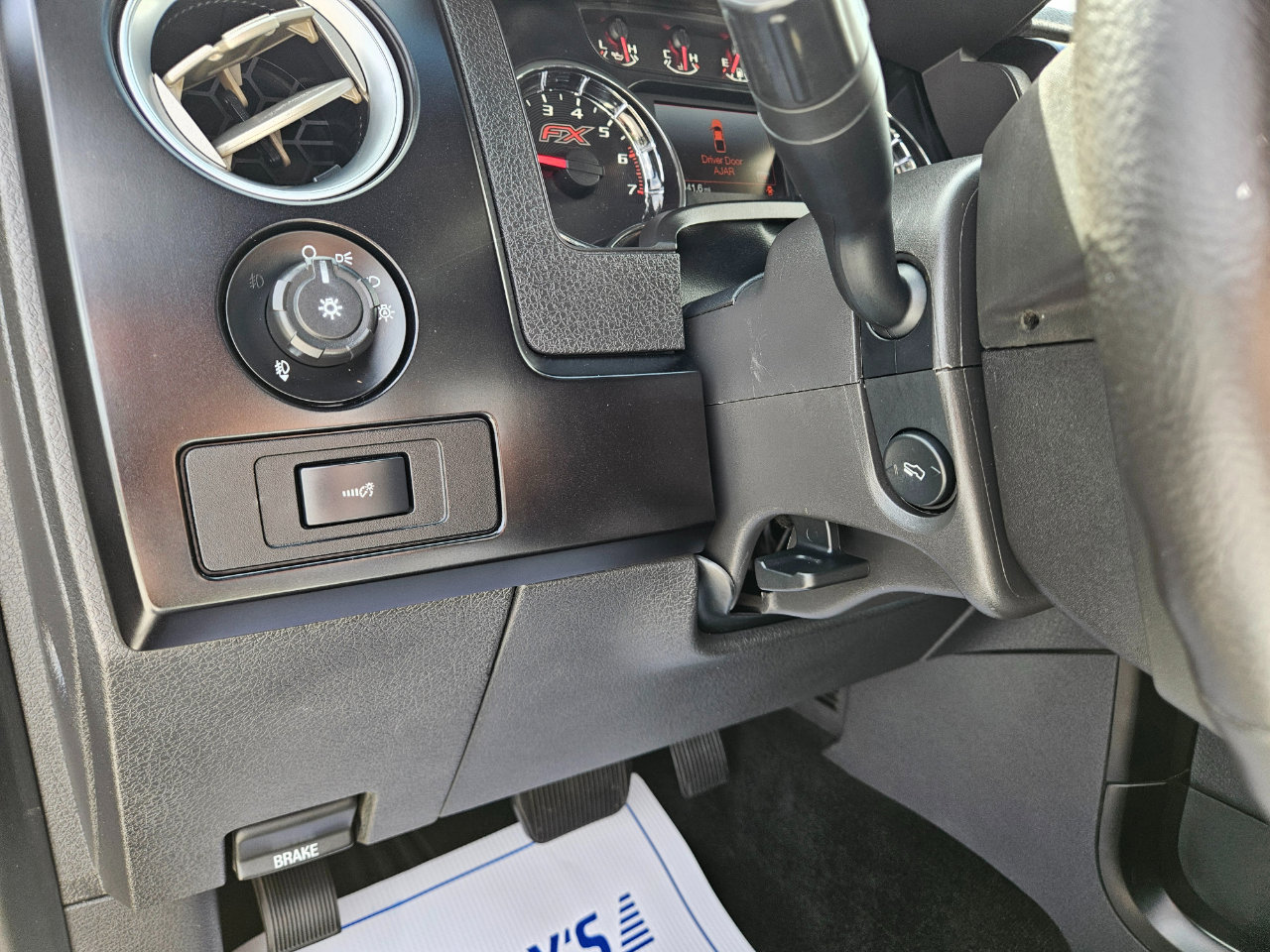 Used 2014 Ford F150 FX4 w/ Equipment Group 402A Luxury image 24