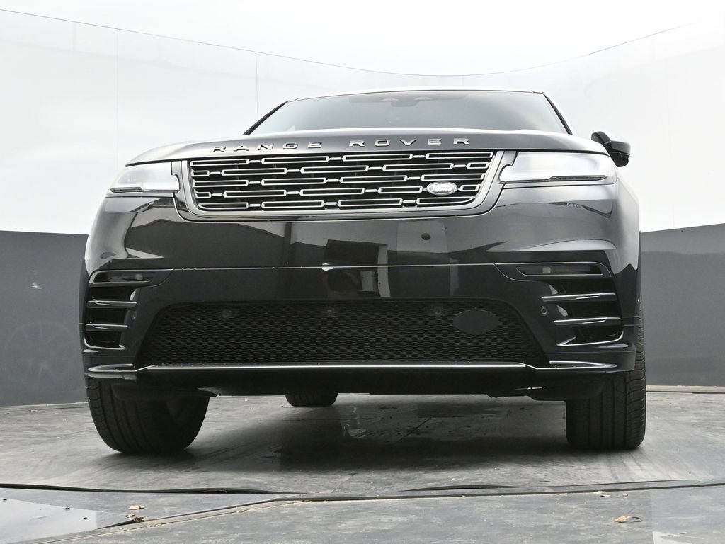 Used 2026 Land Rover Range Rover Velar Dynamic SE image 32