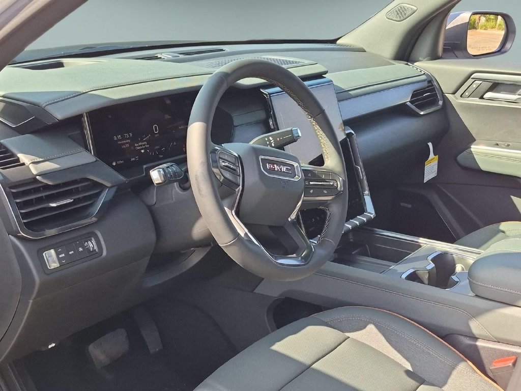 New 2026 GMC Acadia AT4 w/ Luxury Package AWD/4WD image 9
