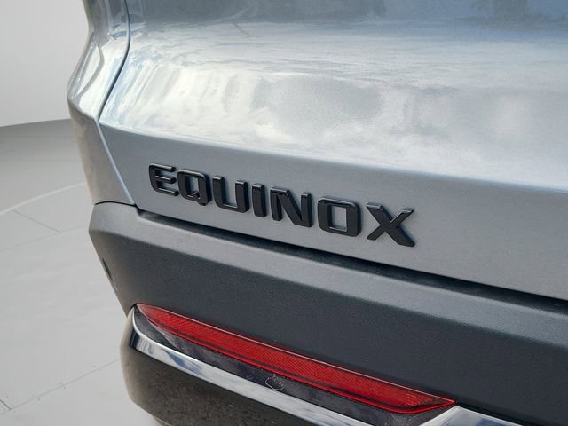 New 2026 Chevrolet Equinox RS FWD image 32