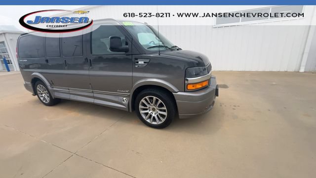 Used 2021 Chevrolet Express 2500 LS w/ Enhanced Convenience Package RWD image 2