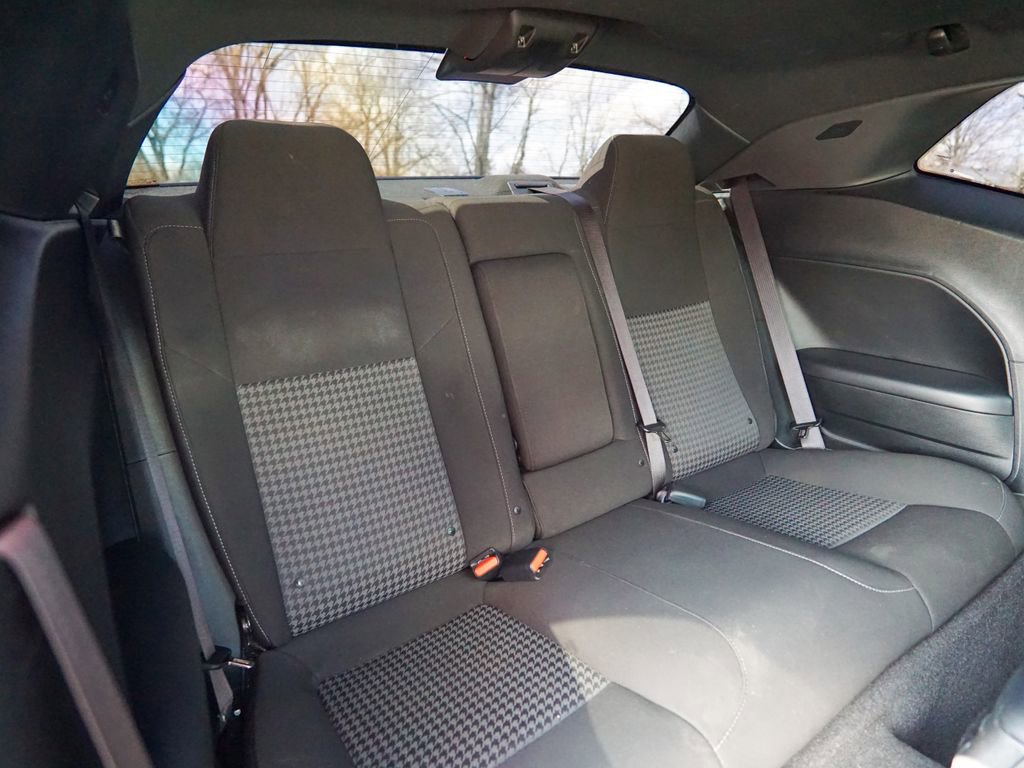 Used 2022 Dodge Challenger R/T Scat Pack w/ Driver Convenience Group image 25