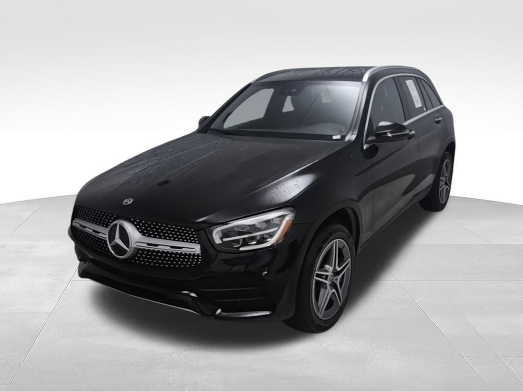 Used 2022 Mercedes-Benz GLC 300 4MATIC image 3