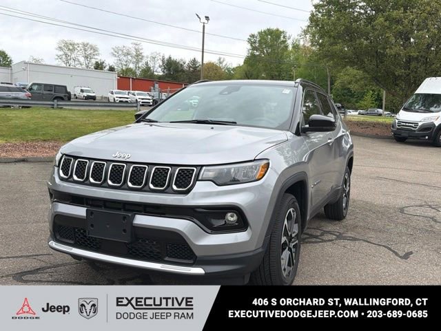 Used 2023 Jeep Compass Limited w/ Sun and Sound Group AWD/4WD image 1
