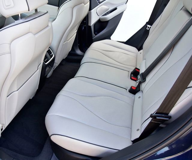 Used 2025 Acura RDX SH-AWD w/ Advance Package image 15