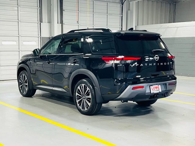 New 2026 Nissan Pathfinder Platinum image 17