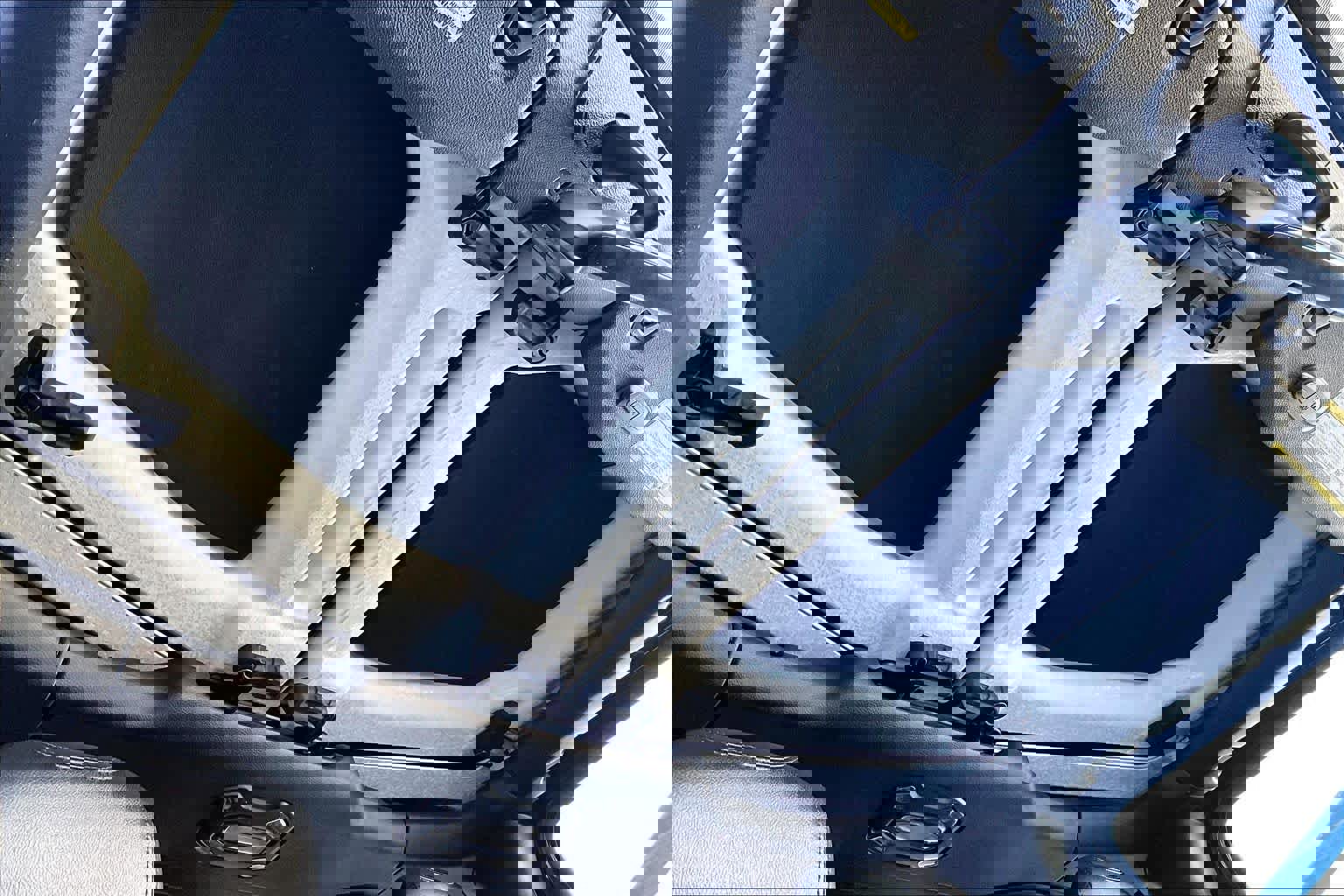 Used 2019 Jeep Wrangler Unlimited Sahara image 13