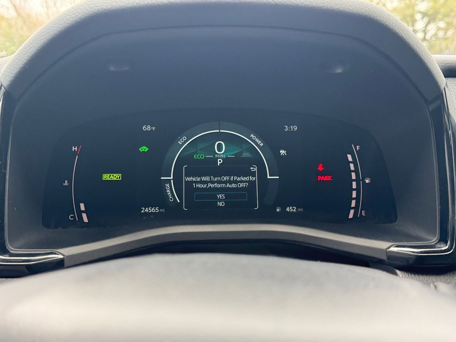 Used 2025 Toyota Camry LE FWD image 31