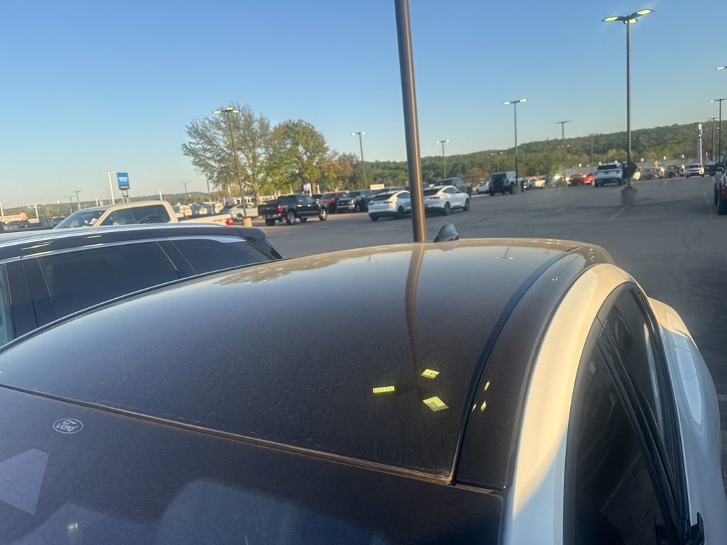 Used 2022 Ford Mustang Mach-E Premium RWD image 9