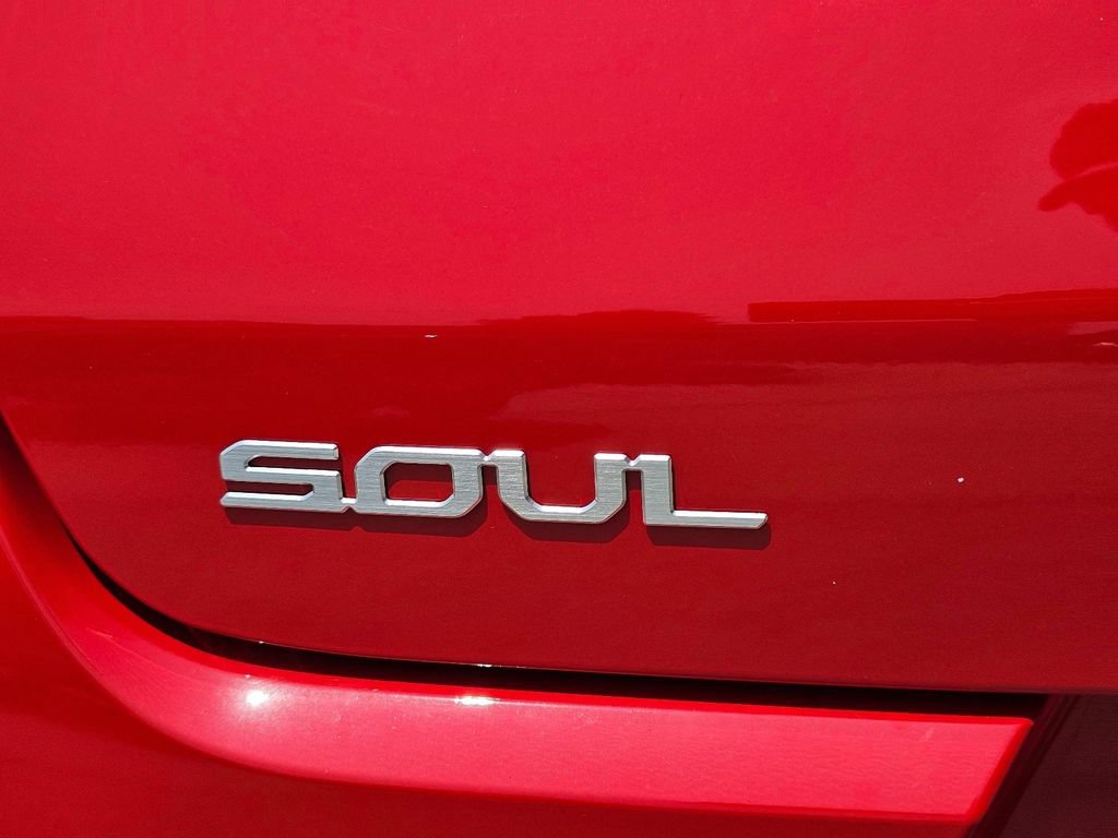 Certified 2024 Kia Soul LX w/ Option Group 015 FWD image 10