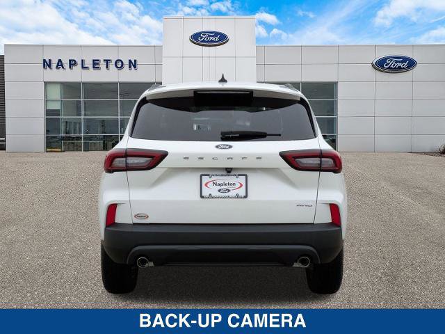 New 2025 Ford Escape ST-Line w/ Cold Weather Package image 39