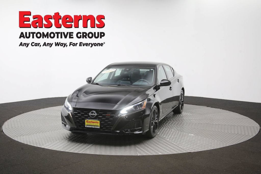 Used 2024 Nissan Altima 2.5 SR FWD image 55