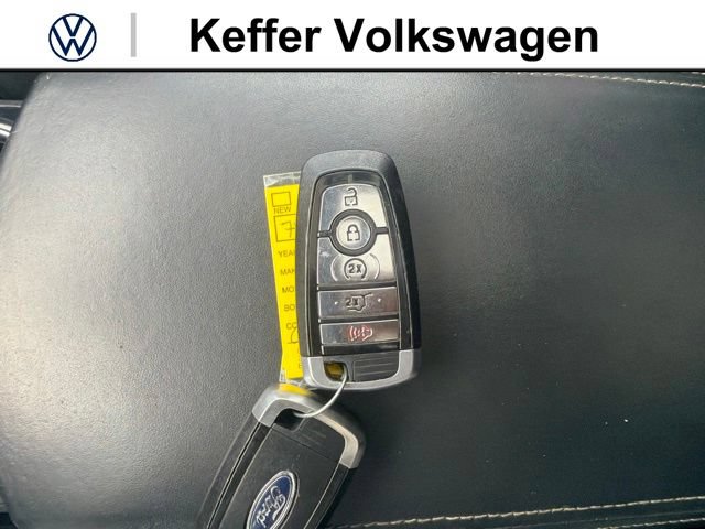 Used 2019 Ford Explorer Platinum AWD/4WD image 44