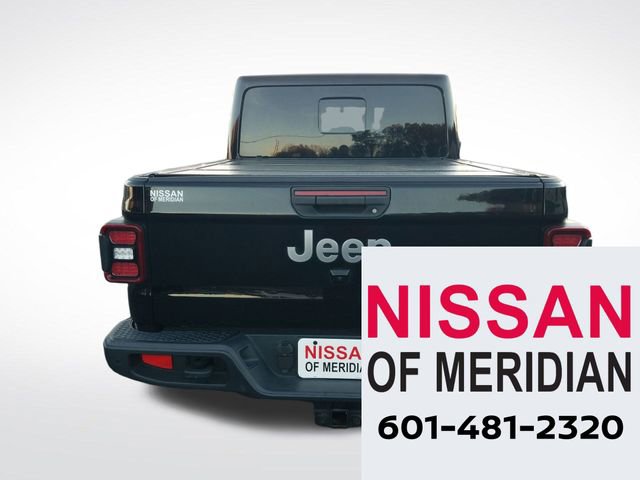 Used 2020 Jeep Gladiator Overland image 4