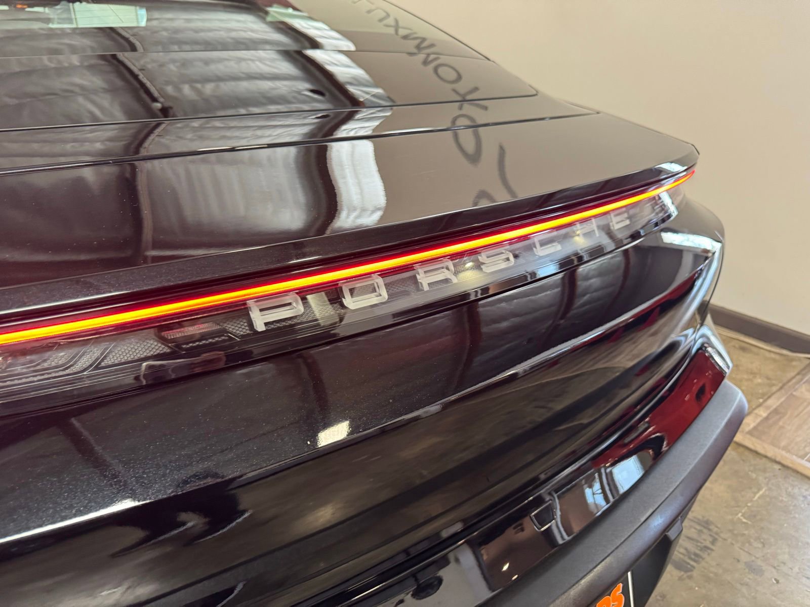Used 2020 Porsche Taycan 4S AWD/4WD image 18