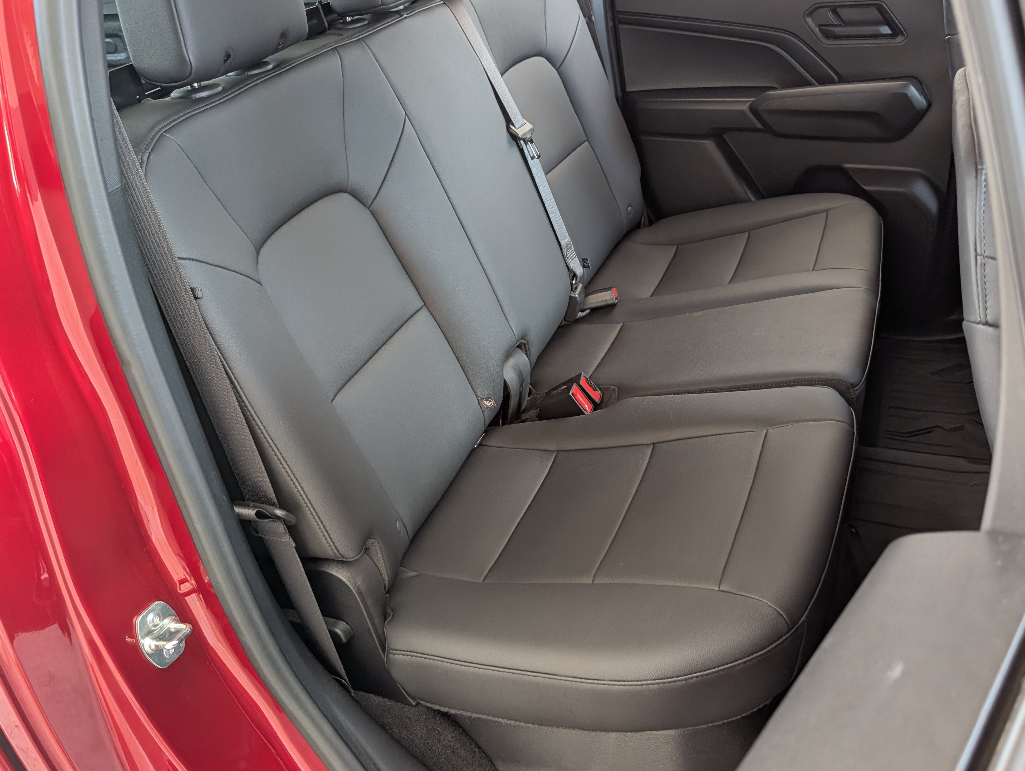 Used 2024 Chevrolet Colorado Trail Boss w/ Advanced Trailering Package AWD/4WD image 20