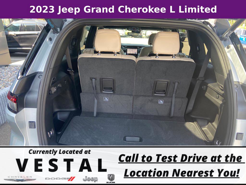 New 2023 Jeep Grand Cherokee L Limited image 11