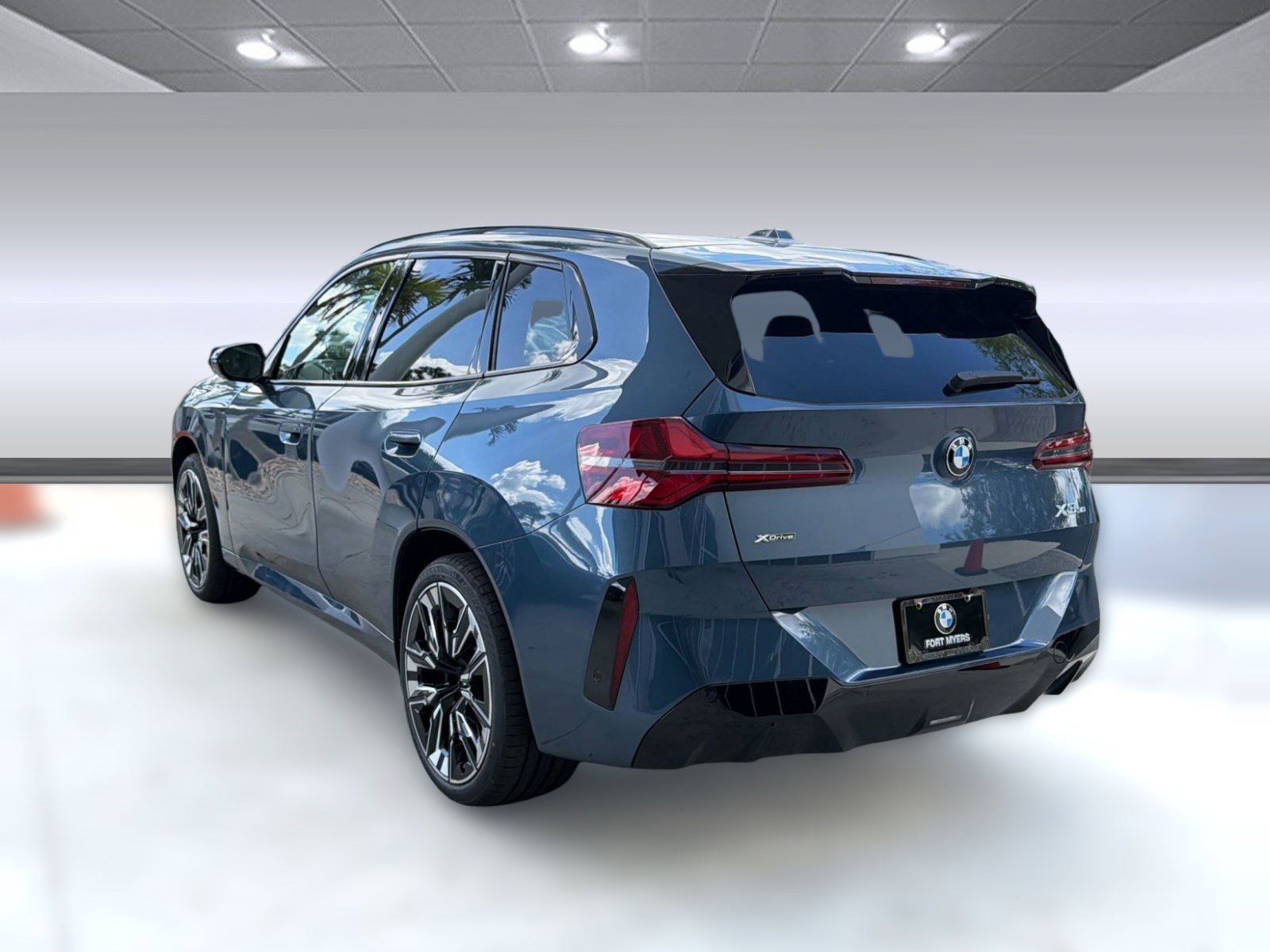 New 2026 BMW X3 xDrive30 w/ Premium Package image 3