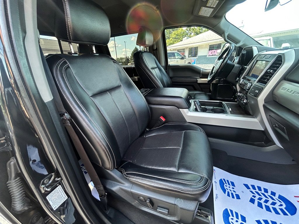 Used 2021 Ford F350 Lariat AWD/4WD image 32