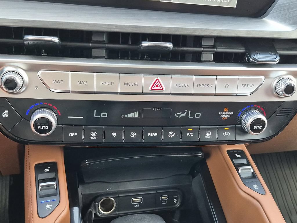 Used 2024 Kia Telluride EX X-Line AWD/4WD image 35
