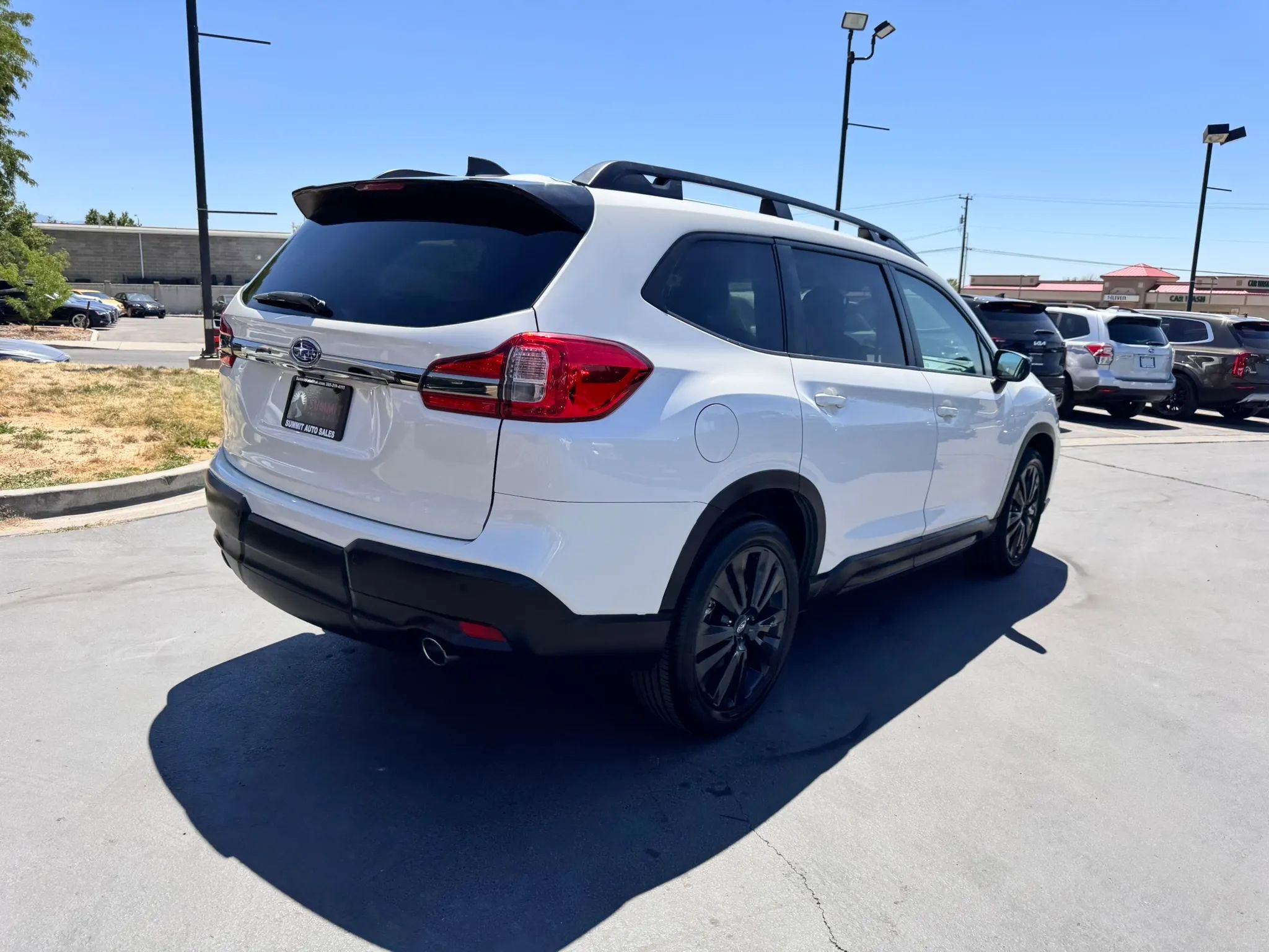 Used 2022 Subaru Ascent Onyx Edition image 4