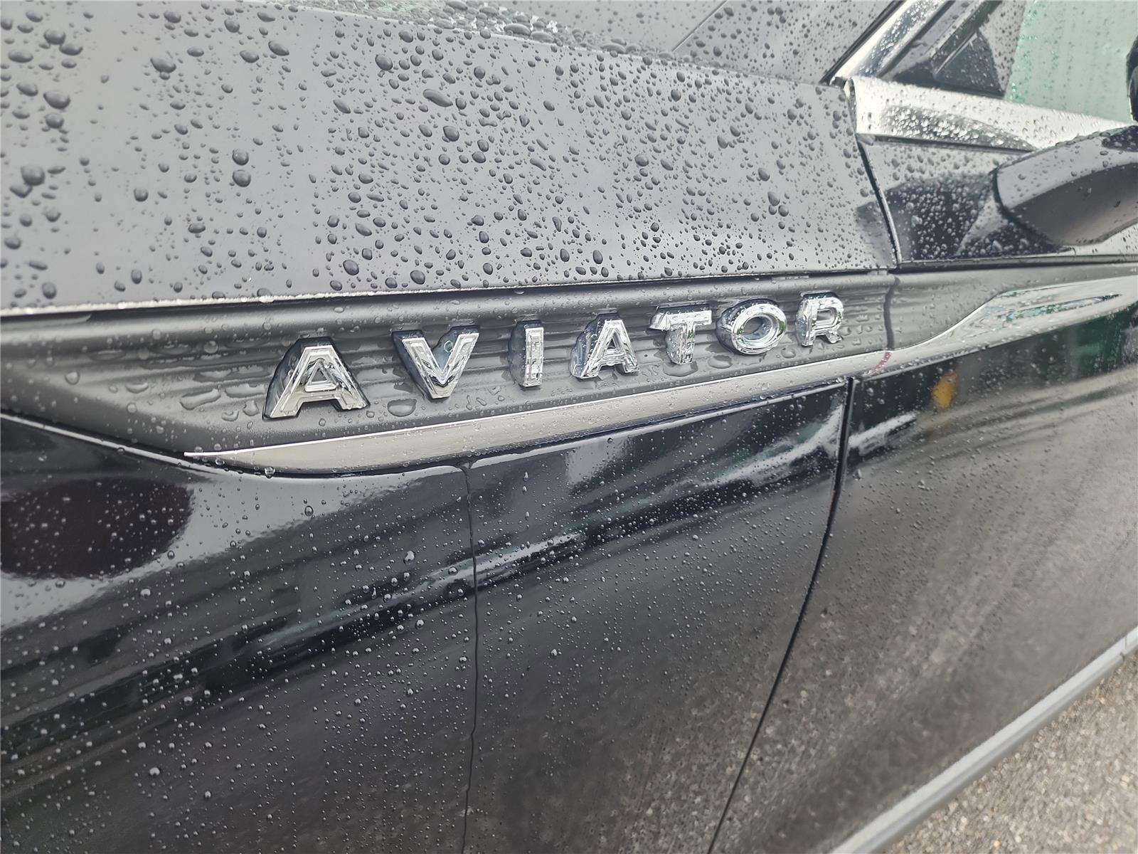 Certified 2021 Lincoln Aviator Reserve RWD image 10