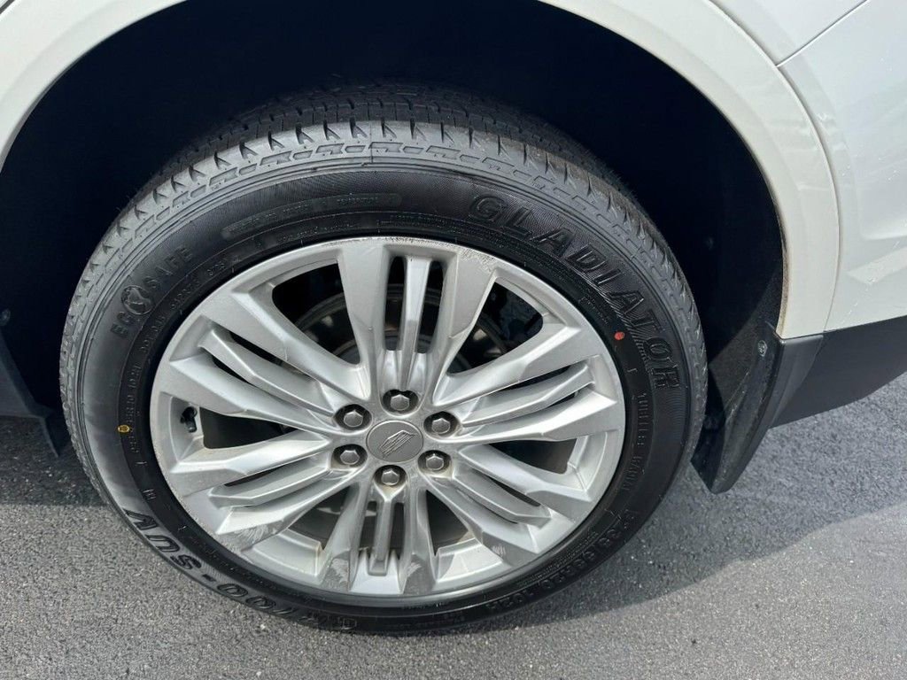 Used 2018 Cadillac XT5 Premium Luxury image 7