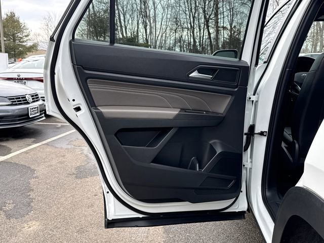 Used 2023 Volkswagen Atlas Cross Sport SE image 23