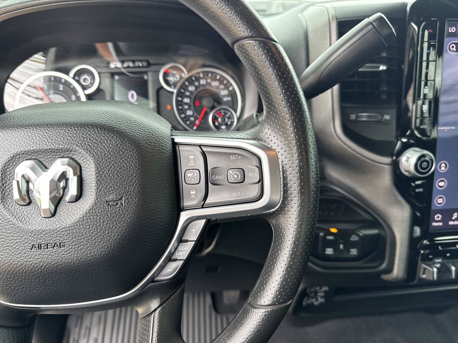 Used 2026 RAM 2500 Warlock AWD/4WD image 23
