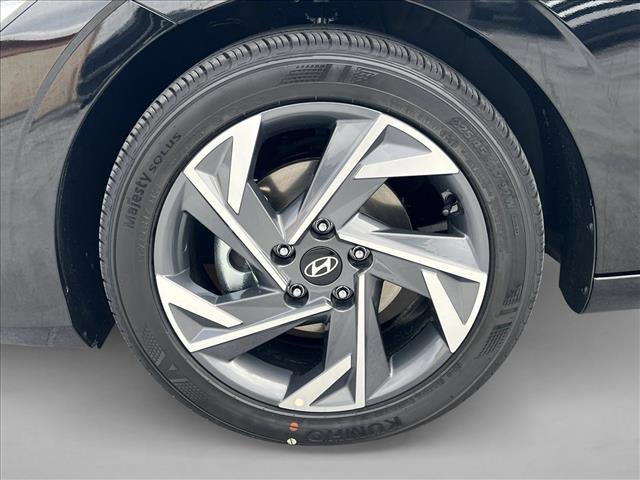 New 2025 Hyundai Elantra Sport w/ Cargo Package image 11