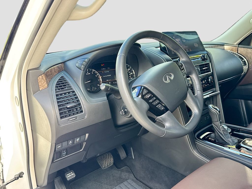 Used 2024 INFINITI QX80 Premium Select w/ All-Season Package AWD/4WD image 30