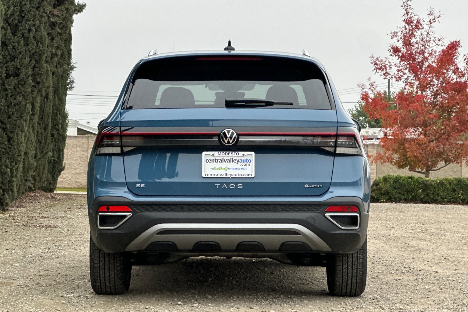 New 2026 Volkswagen Taos SE image 5