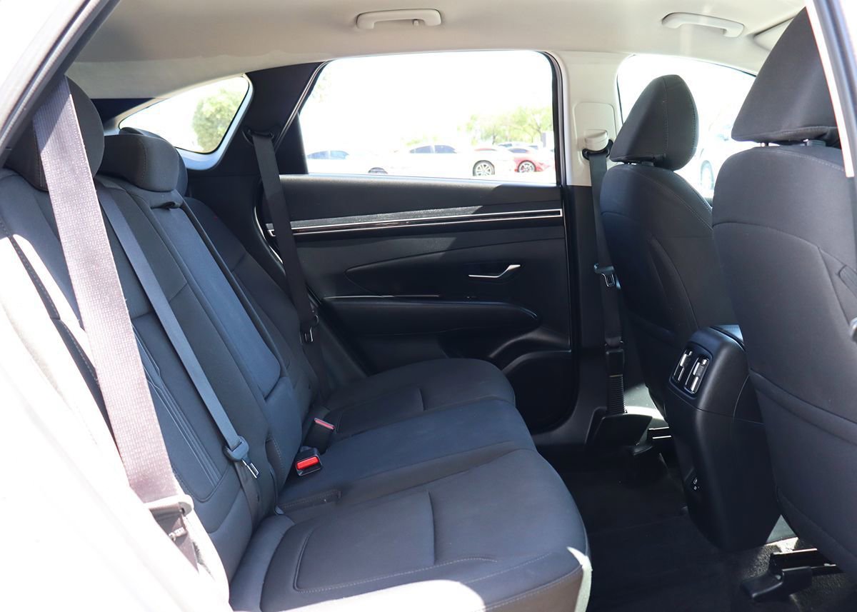 Used 2023 Hyundai Tucson SEL AWD/4WD image 28