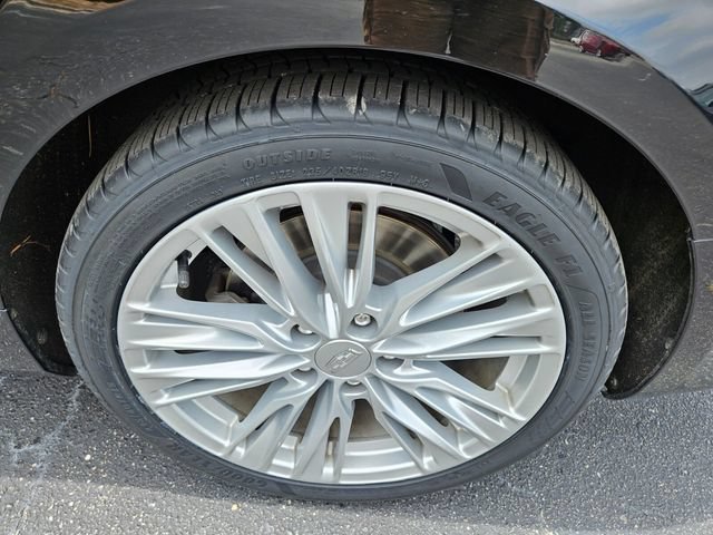 Used 2021 Cadillac CT4 Premium Luxury RWD image 14
