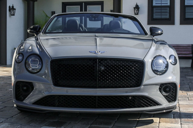 Used 2024 Bentley Continental GT S image 13