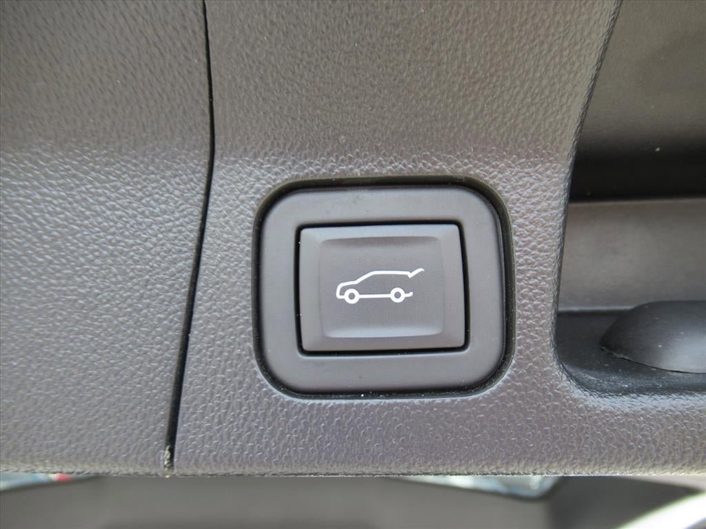 Used 2023 GMC Acadia Denali AWD/4WD image 35