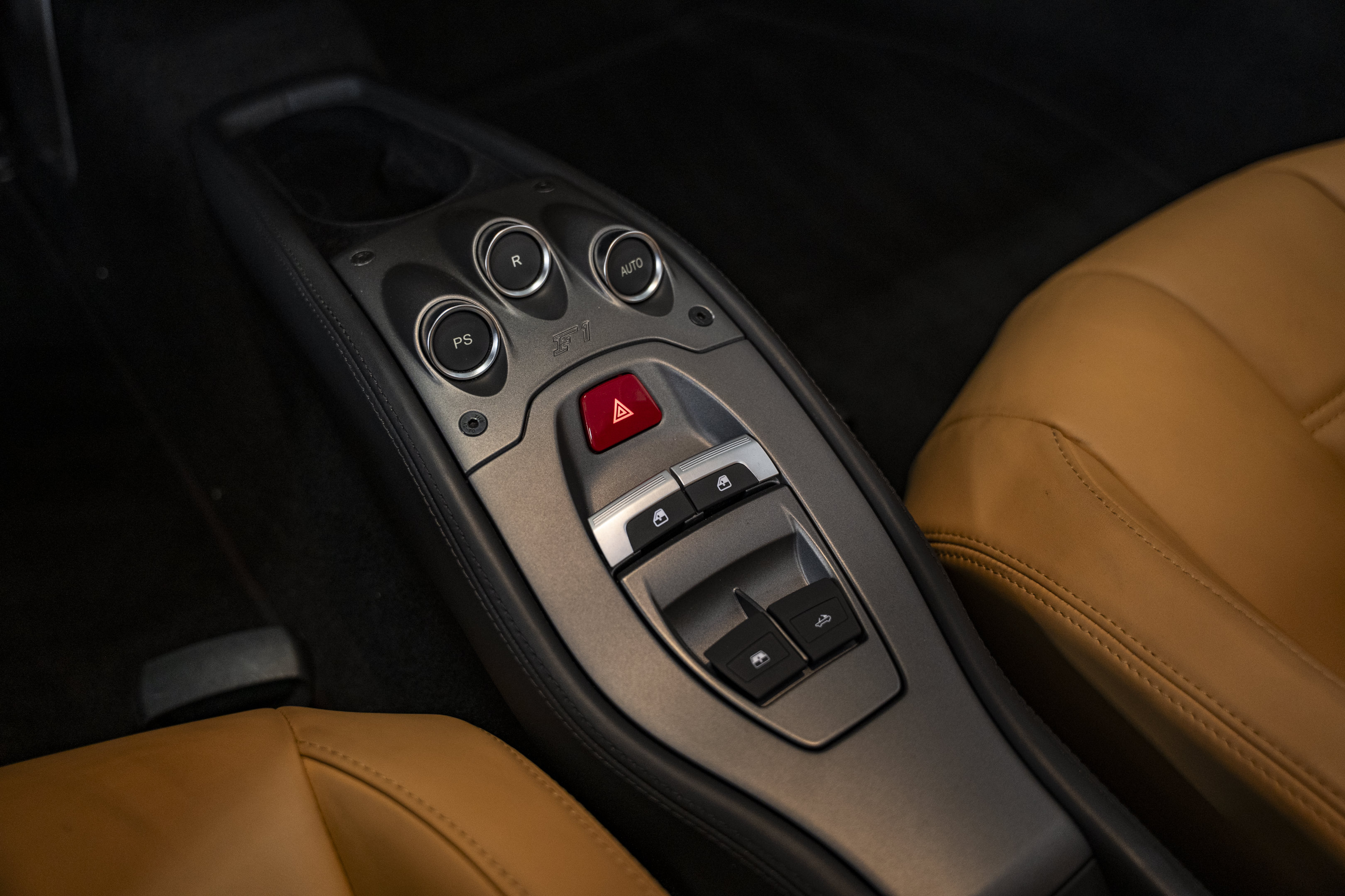Used 2012 Ferrari 458 Spider RWD image 40