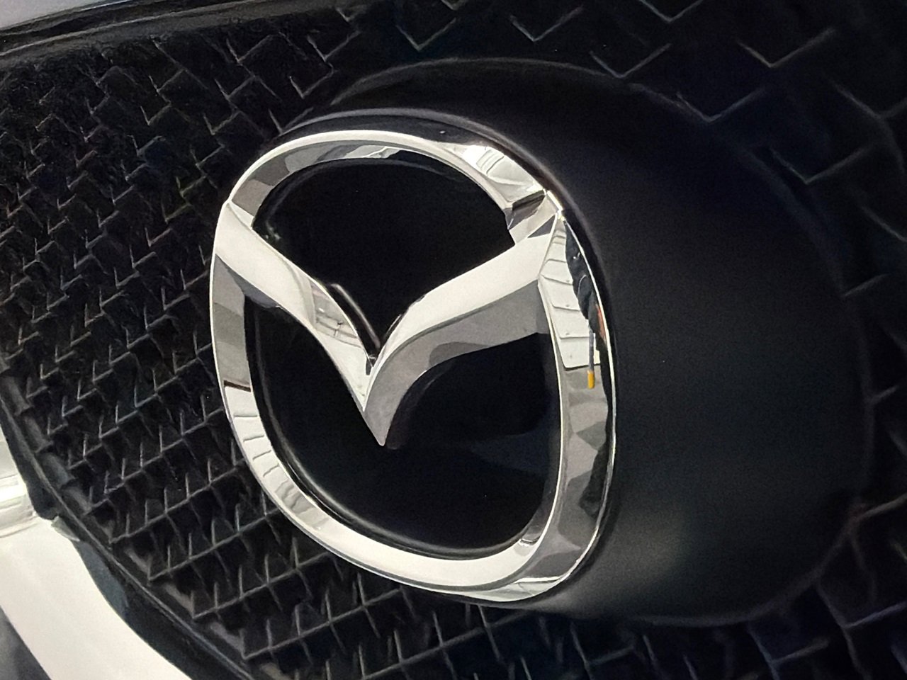 Used 2018 MAZDA CX-5 Sport image 9