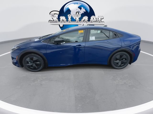 New 2026 Toyota Prius Plug-In Hybrid FWD image 6