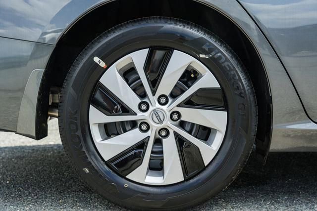 New 2025 Nissan Altima 2.5 S image 14