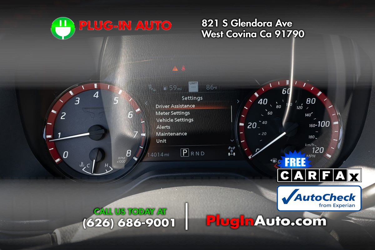 Used 2024 Nissan Titan PRO-4X w/ Off Road Protection Package image 21