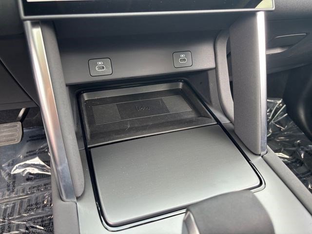 Used 2025 Land Rover Discovery Sport S AWD/4WD image 29