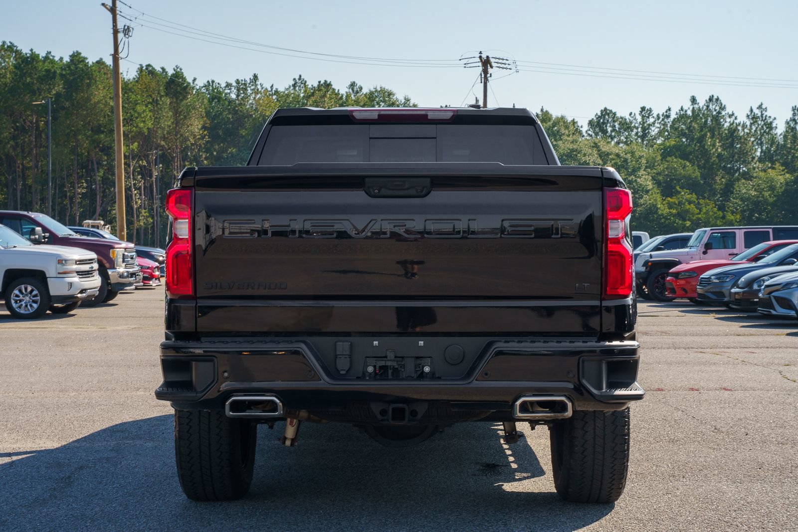 Used 2022 Chevrolet Silverado 1500 LT Trail Boss w/ LT Trail Boss Premium Package AWD/4WD image 7