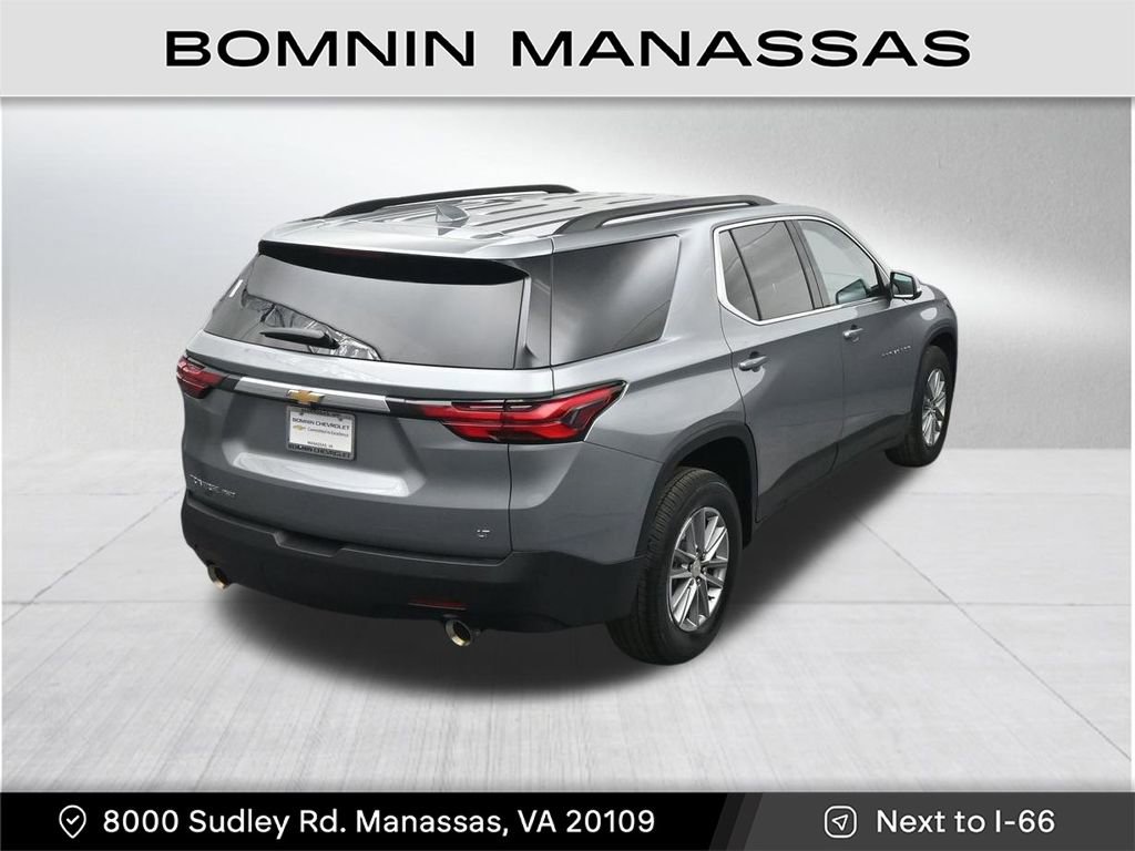 Used 2023 Chevrolet Traverse LT image 24