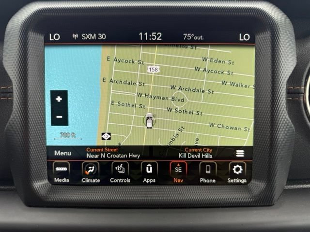 Used 2021 Jeep Gladiator Overland AWD/4WD image 21