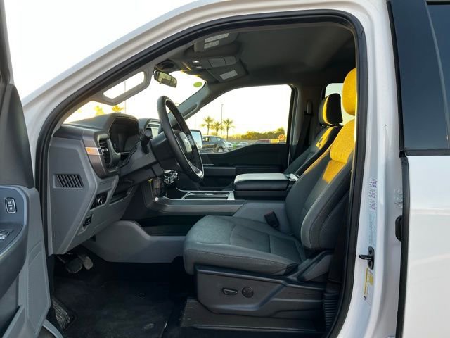 Used 2025 Ford F150 XLT w/ Equipment Group 301A Standard image 15