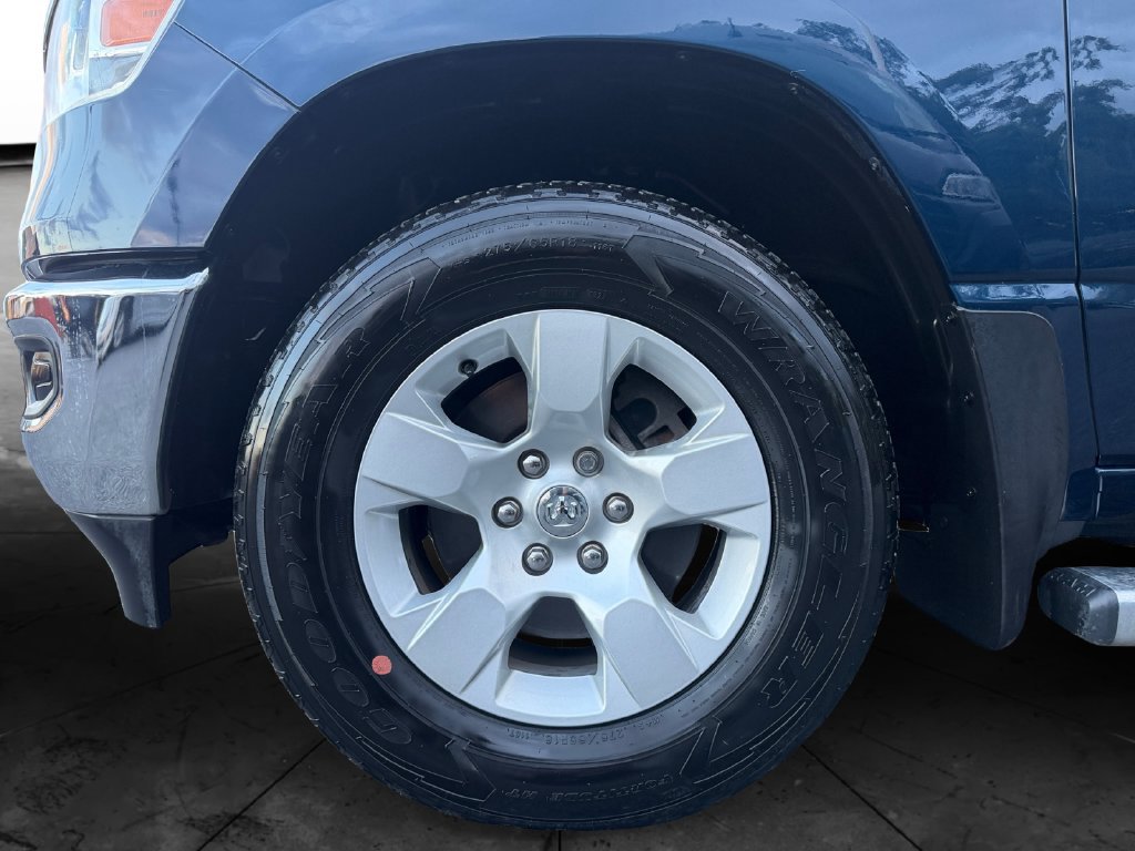 Used 2023 RAM 1500 Big Horn AWD/4WD image 14
