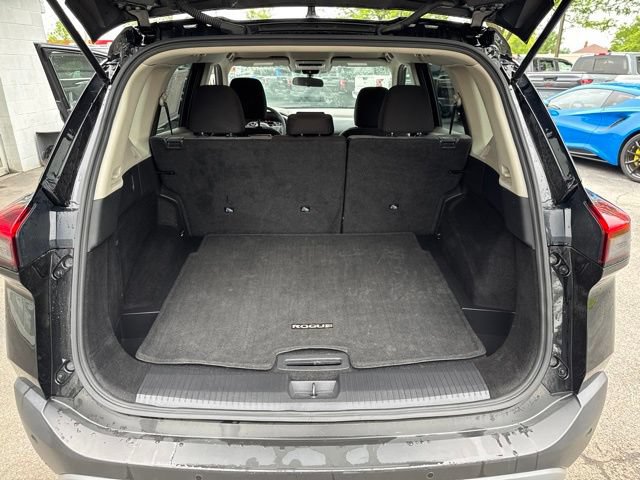 Used 2023 Nissan Rogue SV AWD/4WD image 20